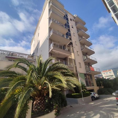 Adrialux2 Apartment Будва Екстериор снимка