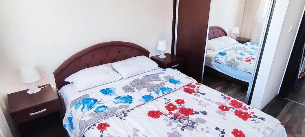 Adrialux2 Apartment Будва Стая снимка