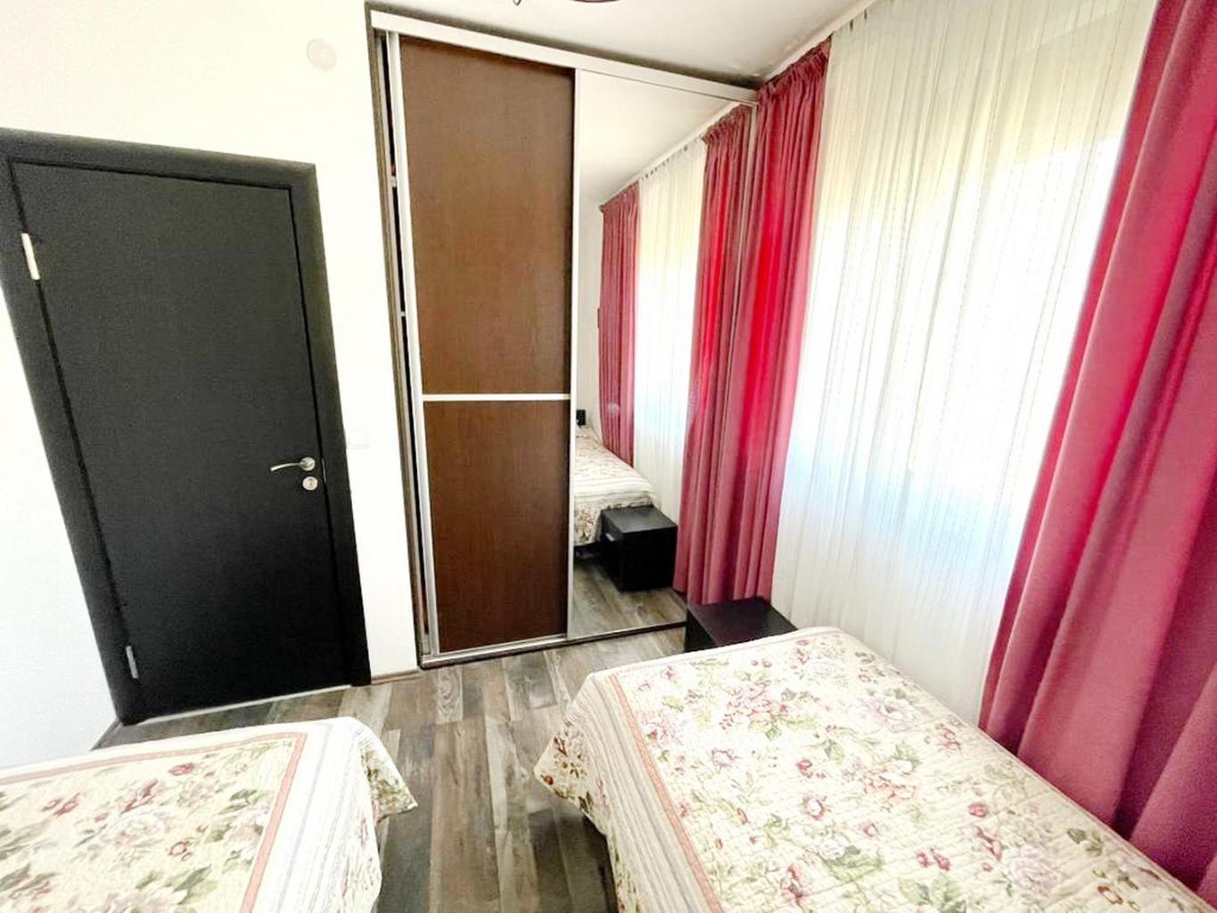 Adrialux2 Apartment Будва Екстериор снимка