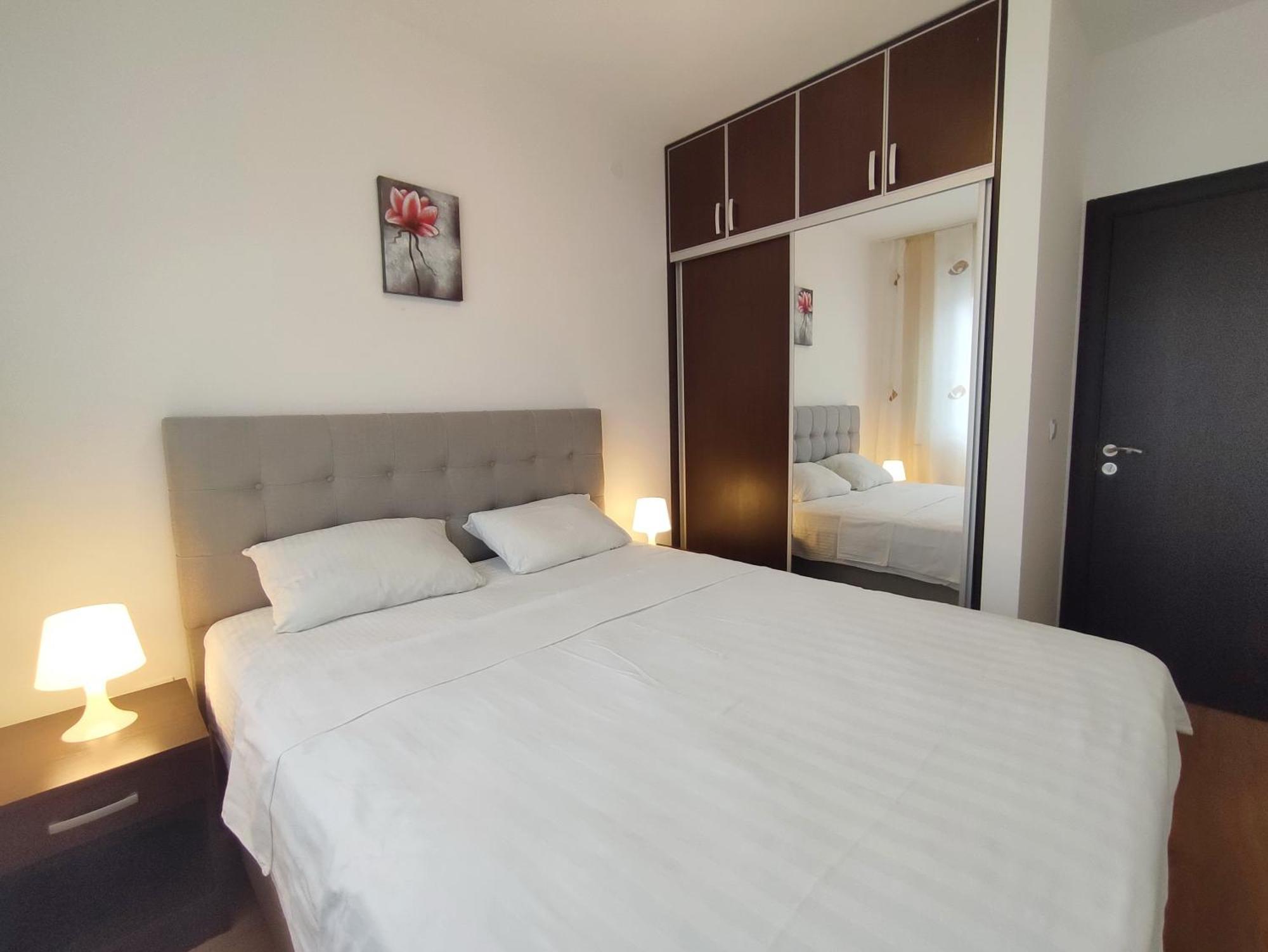 Adrialux2 Apartment Будва Екстериор снимка